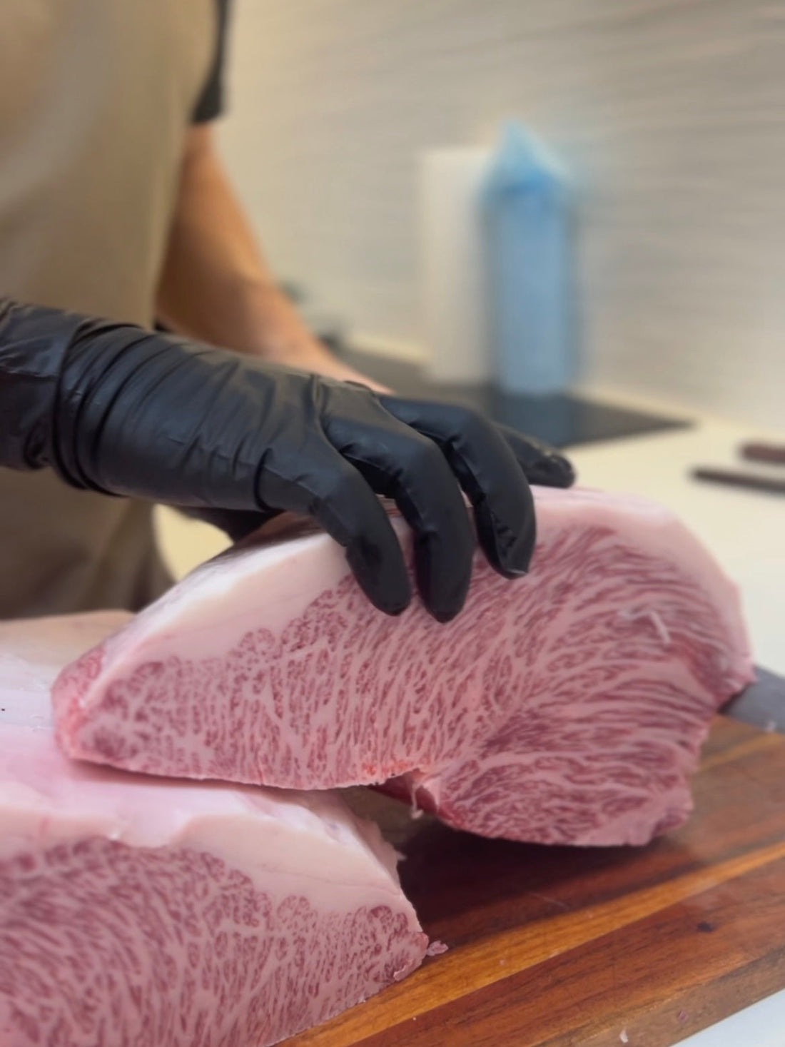 Oleic acid and melting point. Why Wagyu fat melts at a lower temperature.